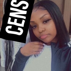 Meet your Posher, Mya